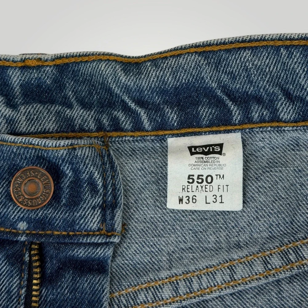 VTG Levis 550 Jeans Mens 36 Blue Relaxed Fit Tapered Denim 1998‎